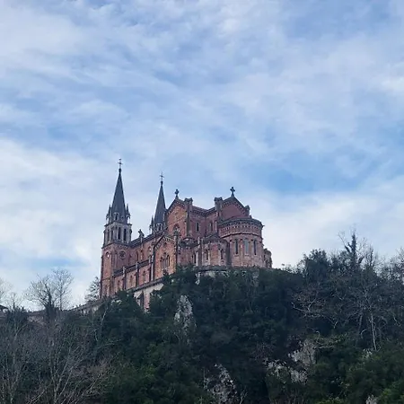 El Gorgolitu Appartamento Arenas De Cabrales
